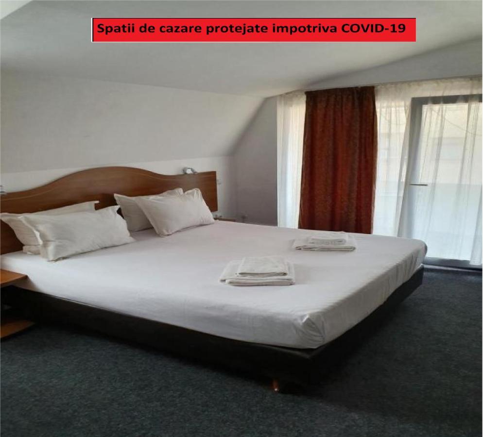 Tranzitrooms Bucarest Extérieur photo